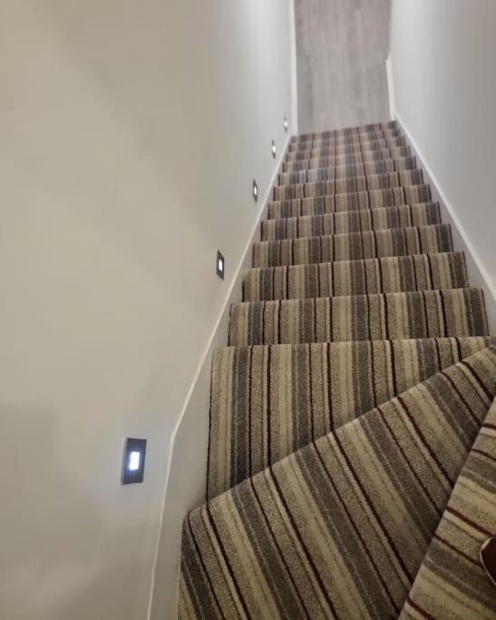 Appartamento 2 Bedrooms 2baths 3toilets Near Excel City Airport O2 Sleeps Up To 5
